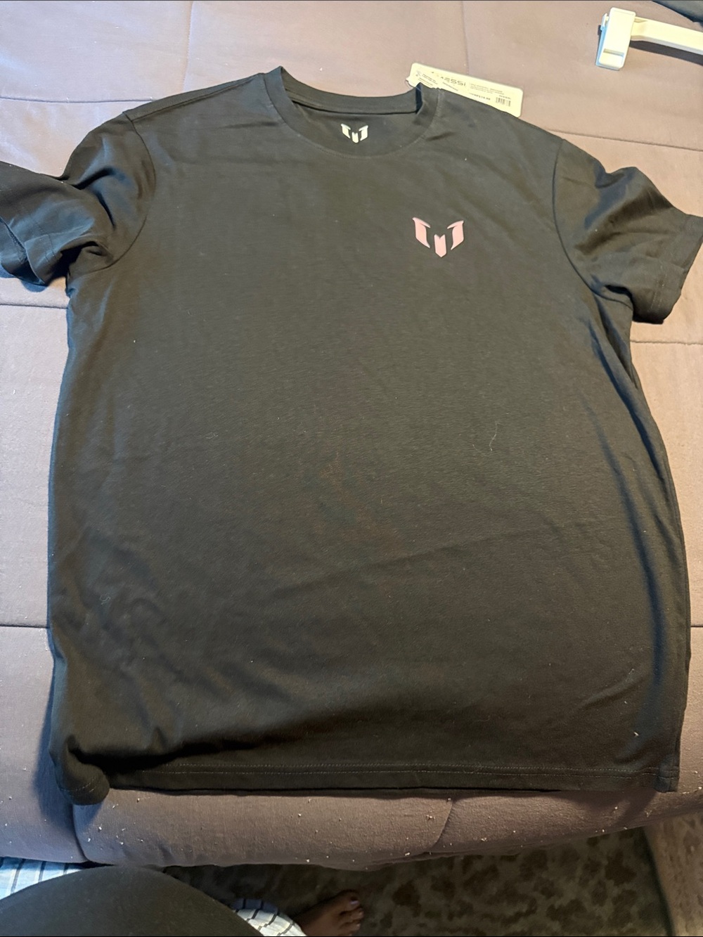 Messi black and pink t-shirt
